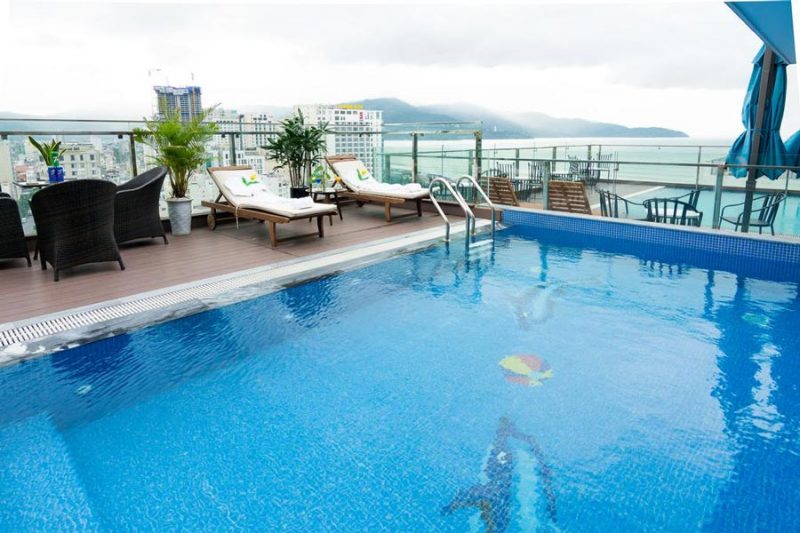 dana-marina--danang-beach-hotel-khach-san-bien-da-nang-1